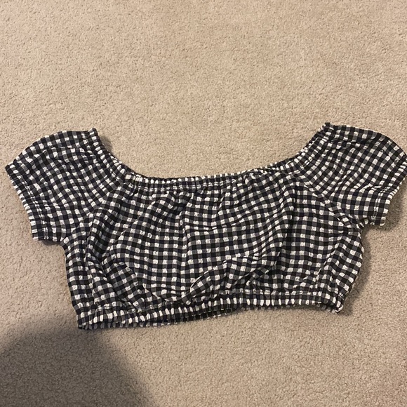 Wilfred short sleeve crop too - Picture 3 of 3